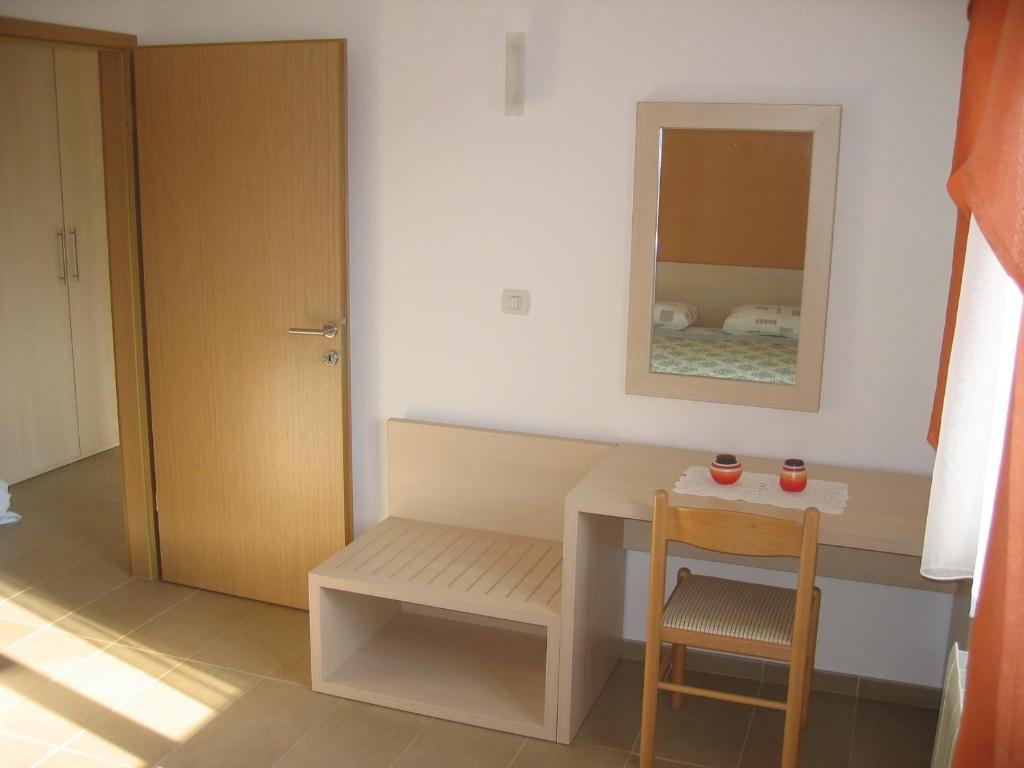 Apartments Mediteraneo Tar-Vabriga Exterior photo